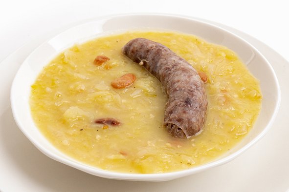 Tourist farm Pri Lovrču • Jota with sausage and bread • Soča Valley Finest