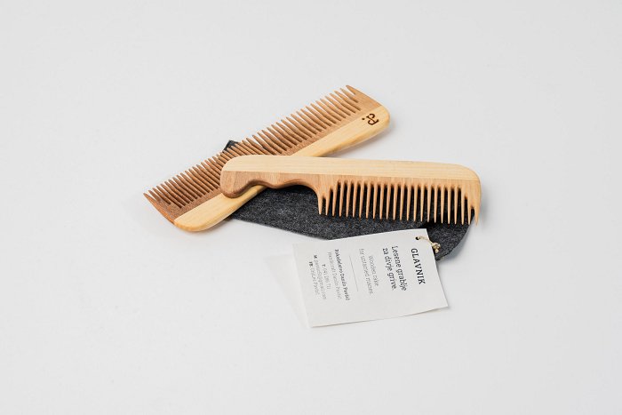 UniLes Pavšič • Wooden comb • Soča Valley Finest
