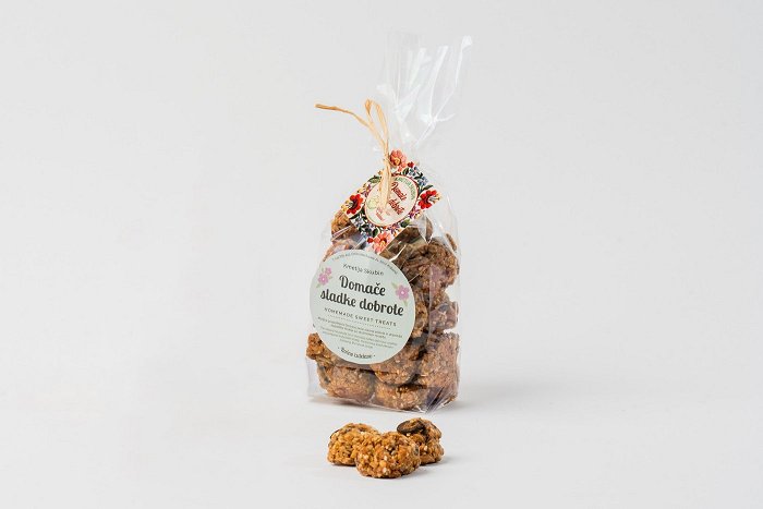 Buckwheat cookies with seeds