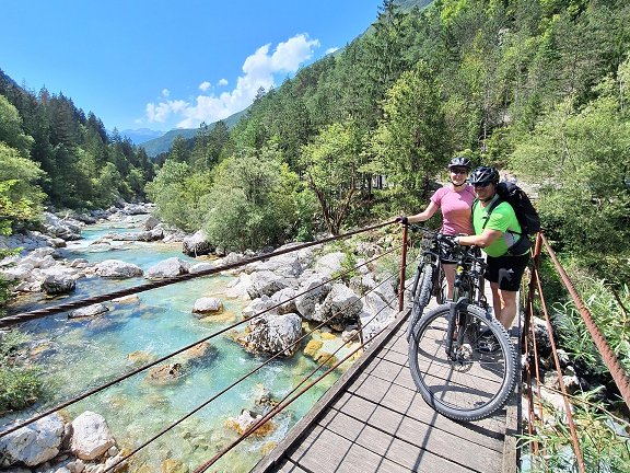 Active-Slovenia-Travel.jpg